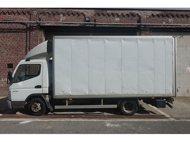 Mitsubishi canter - afbeelding 1 van  34