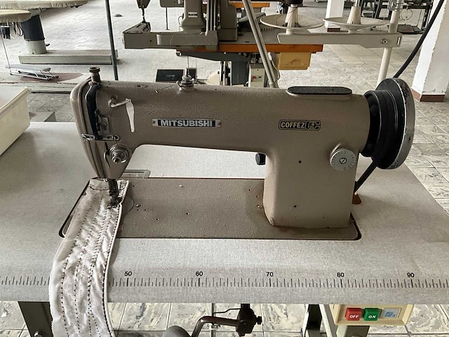 Mitsubishi coffez putsteek machine - afbeelding 3 van  9