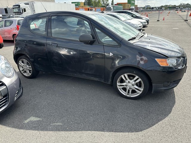 Mitsubishi colt 3p/d colt 1.1i,2012 - afbeelding 28 van  33
