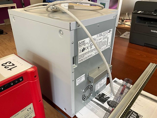 Mitsubishi cp9550dw-s dys sub printer en kiosk - afbeelding 5 van  10