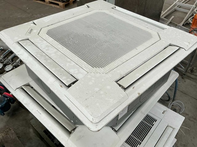 Mitsubishi diverse inbouw airconditioning (7x) - afbeelding 3 van  4