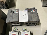 Mitsubishi e700 frequentieregelaar (2x) - afbeelding 1 van  3