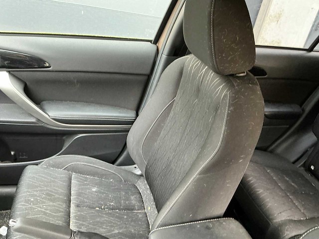 Mitsubishi eclipse cross personenauto - afbeelding 14 van  27