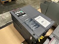 Mitsubishi electric a800-e frequentieregelaar - afbeelding 2 van  2
