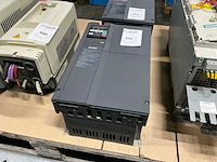 Mitsubishi electric a800-e frequentieregelaar - afbeelding 1 van  4