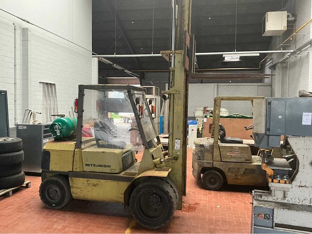 Mitsubishi fg30 vorkheftruck - afbeelding 12 van  19