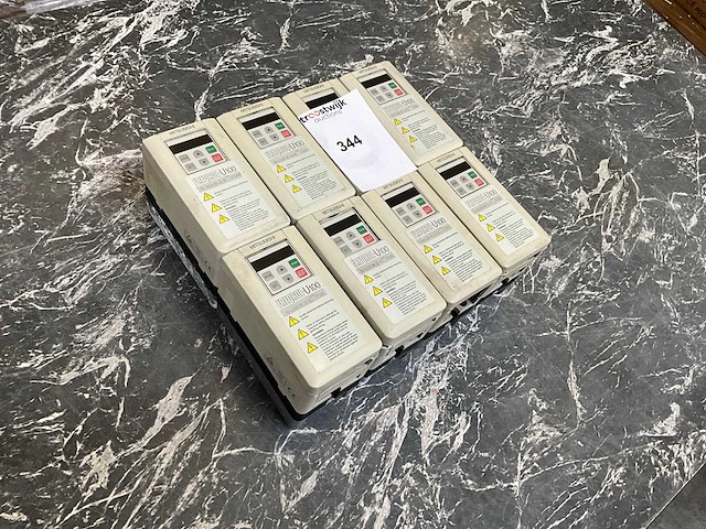 Mitsubishi fr-u120s-no. 2k-ec frequentieregelaar (8x) - afbeelding 3 van  9