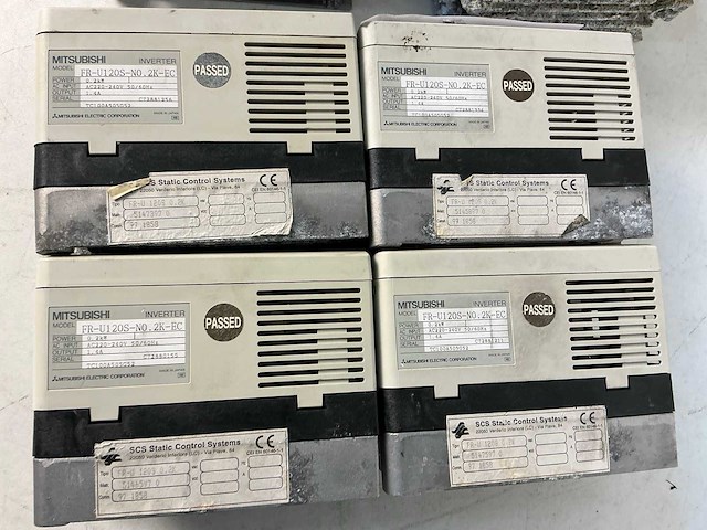 Mitsubishi fr-u120s-no. 2k-ec frequentieregelaar (8x) - afbeelding 4 van  5