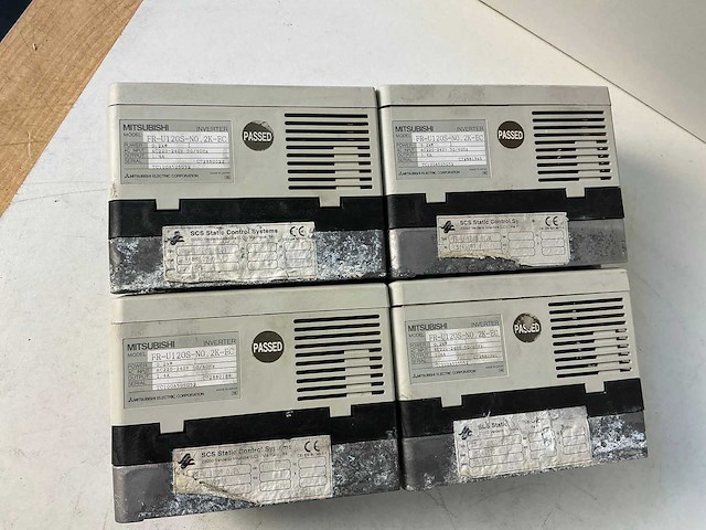 Mitsubishi fr-u120s-no. 2k-ec frequentieregelaar (8x) - afbeelding 5 van  5
