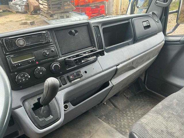 Mitsubishi fuso canter trekker + trailer combinatie - afbeelding 26 van  30