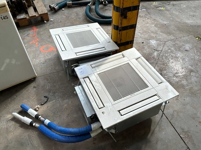 Mitsubishi inbouw airconditioning (2x) - afbeelding 1 van  7