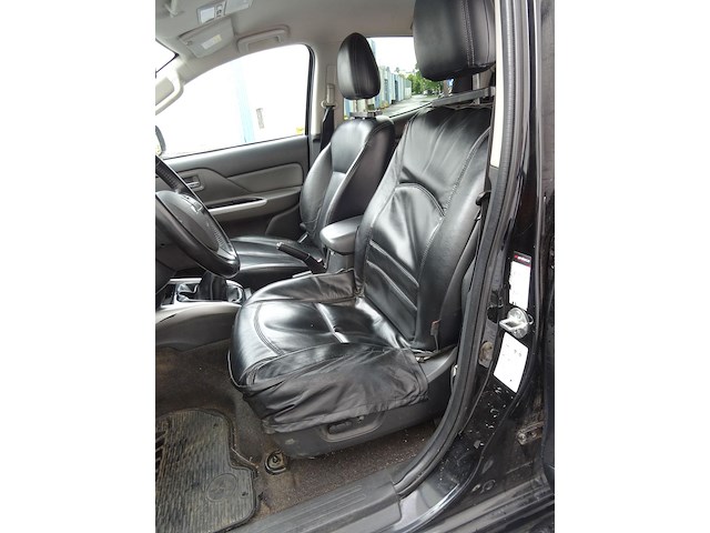 Mitsubishi l200 - afbeelding 5 van  26