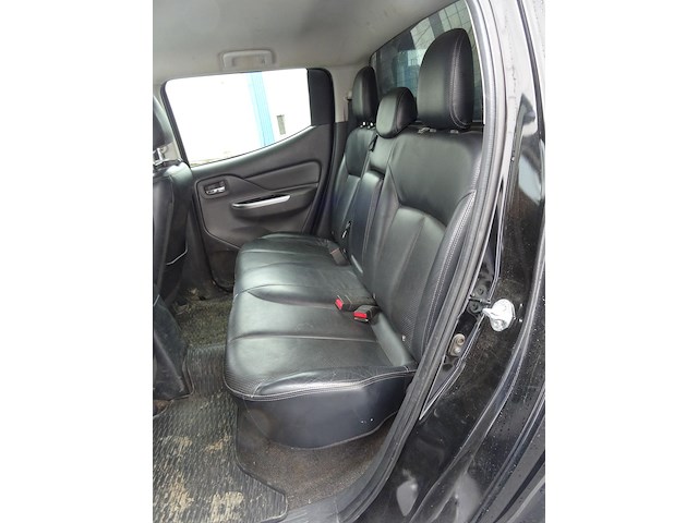 Mitsubishi l200 - afbeelding 6 van  26