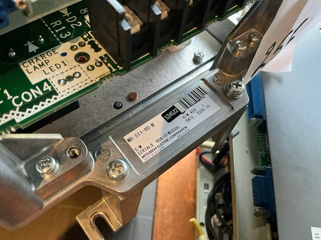 Mitsubishi mr-s1-80-n servo drive - afbeelding 4 van  5