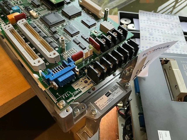 Mitsubishi mr-s1-80-n servo drive - afbeelding 3 van  5