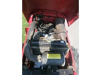 Mitsubishi mt205 vierwielaangedreven minitractor - afbeelding 7 van  9