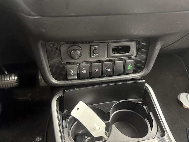 Mitsubishi outlander 2.4i 4wd s-edition sda-nav 135 at, 2020 - afbeelding 2 van  35