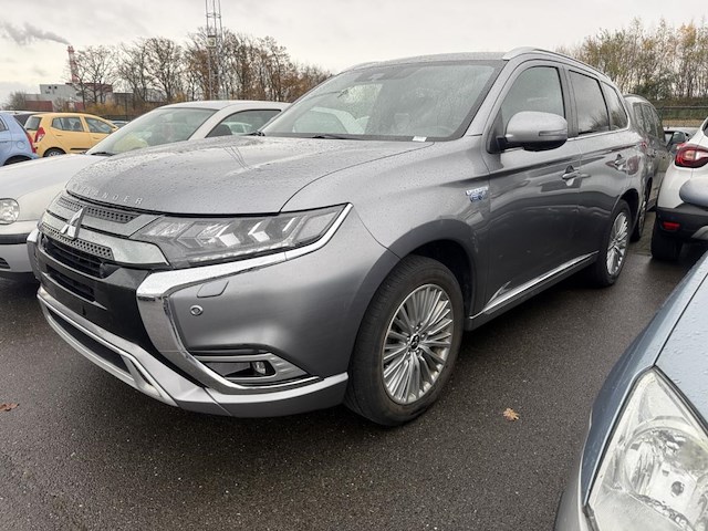 Mitsubishi outlander 2.4i 4wd s-edition sda-nav 135 at, 2020 - afbeelding 1 van  35