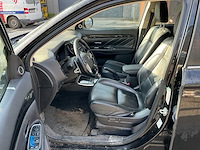 Mitsubishi outlander personenauto - afbeelding 2 van  32