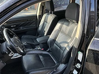 Mitsubishi outlander personenauto - afbeelding 16 van  32