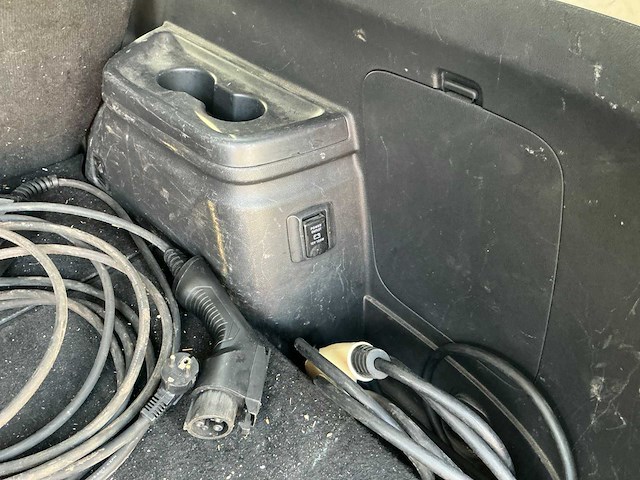 Mitsubishi outlander personenauto - afbeelding 18 van  32