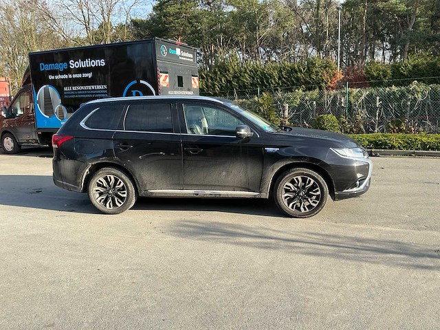 Mitsubishi outlander personenauto - afbeelding 27 van  32