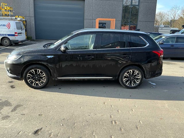 Mitsubishi outlander personenauto - afbeelding 32 van  32