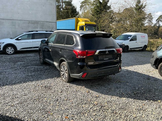 Mitsubishi outlander personenauto - afbeelding 2 van  33