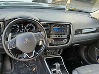 Mitsubishi outlander personenauto - afbeelding 10 van  33