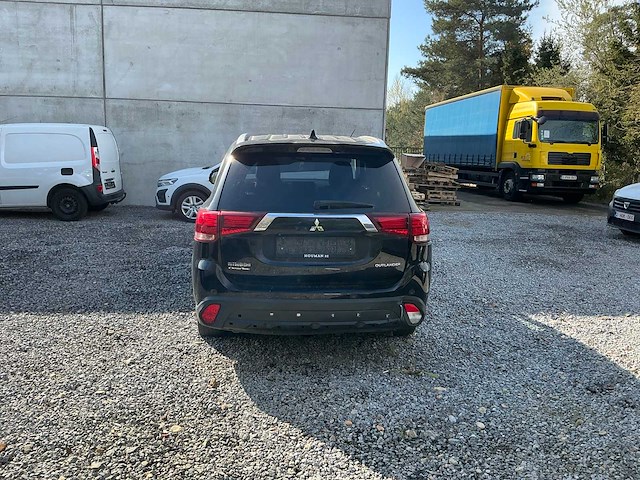 Mitsubishi outlander personenauto - afbeelding 33 van  33