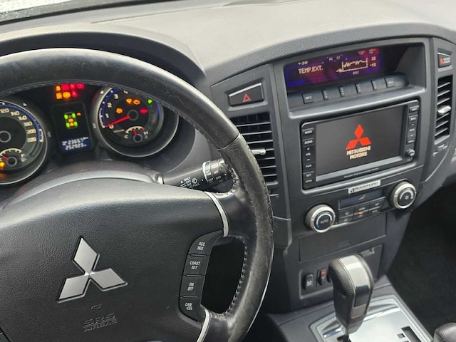 Mitsubishi pajero long car - afbeelding 7 van  22