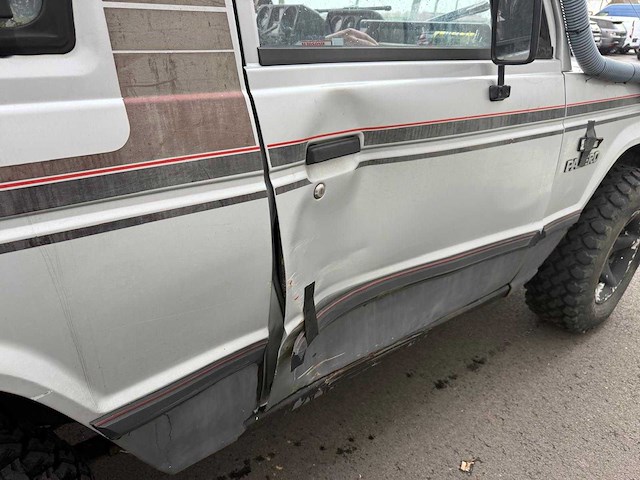 Mitsubishi pajero oldtimer - afbeelding 9 van  23