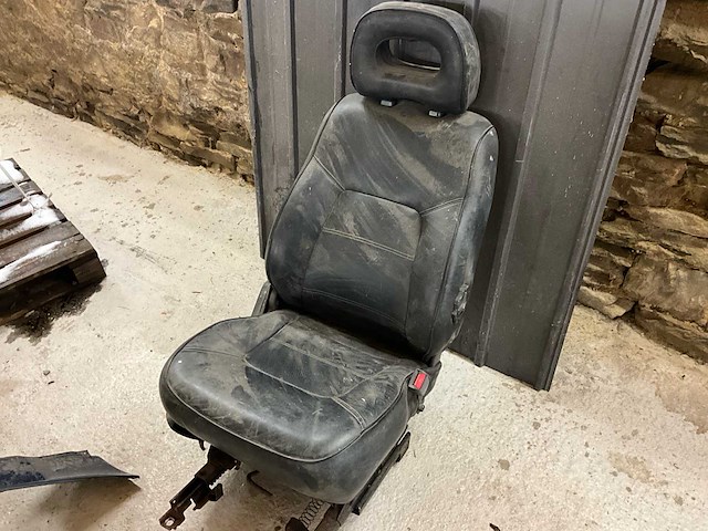 Mitsubishi pajero onderdelen lot - afbeelding 10 van  12