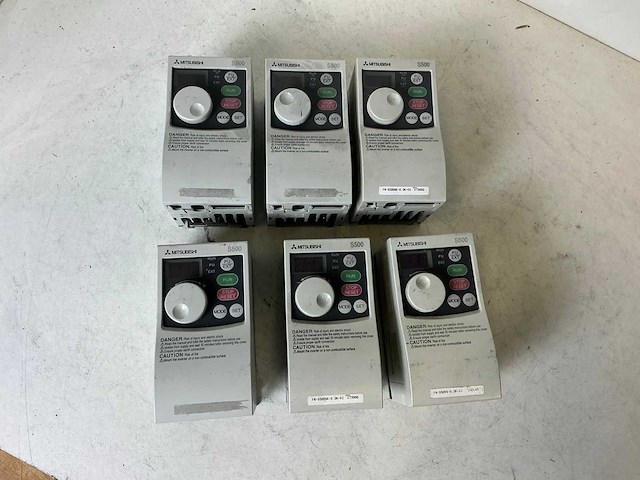 Mitsubishi s500 fr-s520se-0.2k-ec frequentieregelaar (6x) - afbeelding 2 van  6
