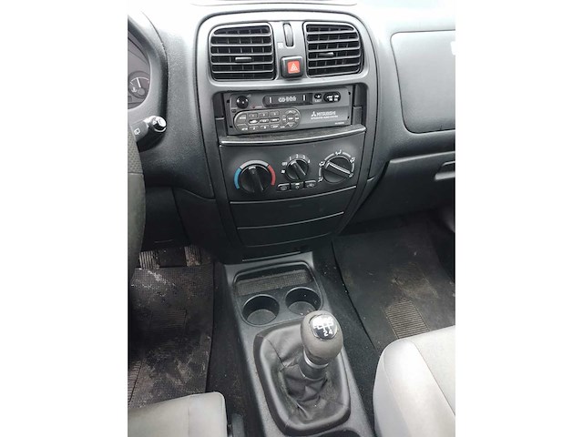 Mitsubishi spacestar - 2003 - afbeelding 11 van  22