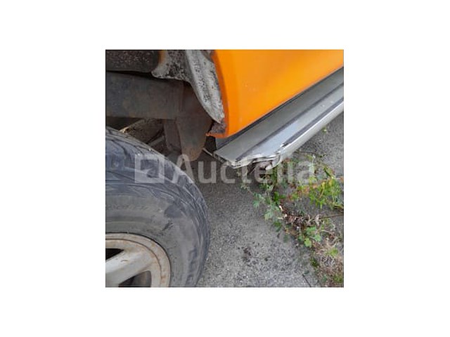 Mitsubshi l200 (tight engine)(vin:mmbonk7406d028275/72) - afbeelding 13 van  14