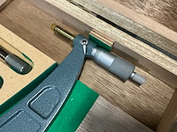 Mitutoyo buitenmaat micrometer - afbeelding 2 van  9