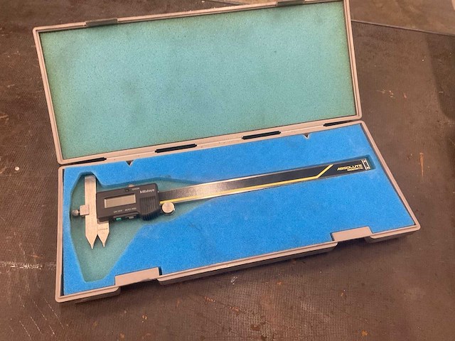 Mitutoyo digitale schuifmaat - afbeelding 1 van  4