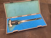 Mitutoyo digitale schuifmaat - afbeelding 1 van  4