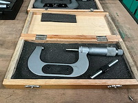 Mitutoyo en renishaw partij precisie micrometers - afbeelding 6 van  15