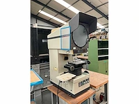 Mitutoyo pj-3000 profielprojector - afbeelding 4 van  10