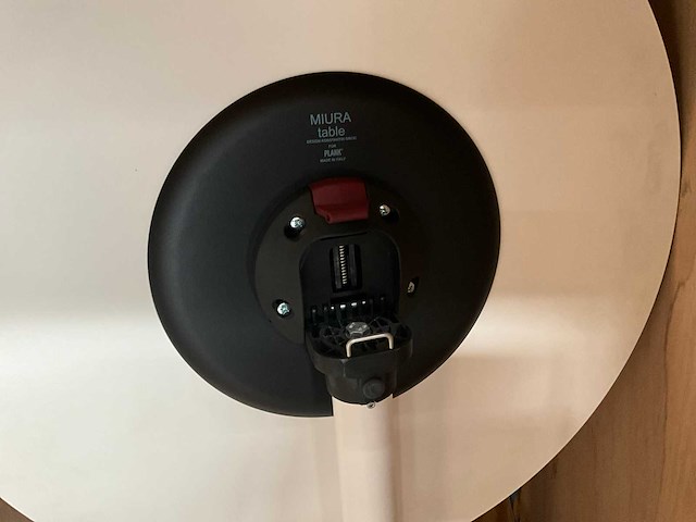 Miura design statafels (1x) - afbeelding 4 van  8