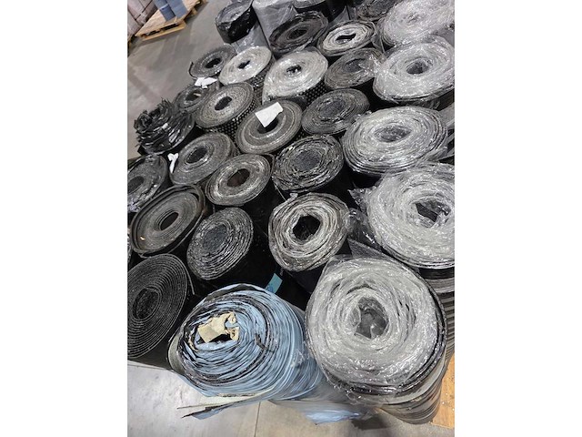 Mix b-keus roofing lot 4 palletten - afbeelding 10 van  11