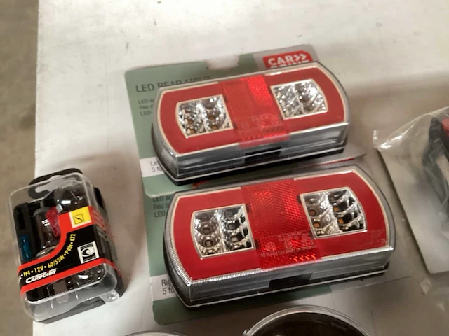 Mix kavel achterlichten en lampsets - afbeelding 3 van  5