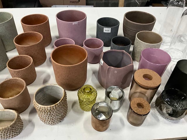 Mix kavel bloempotten en kaarsenhouders - afbeelding 5 van  11