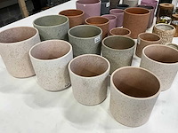 Mix kavel bloempotten en kaarsenhouders - afbeelding 9 van  11