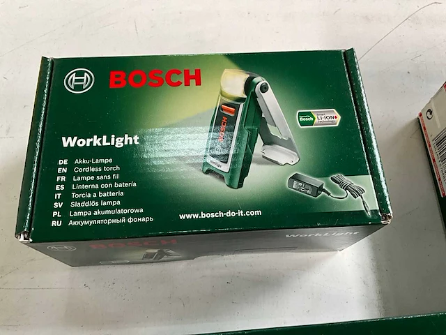 Mix kavel bosch werklampen en lijmpistool - afbeelding 7 van  7
