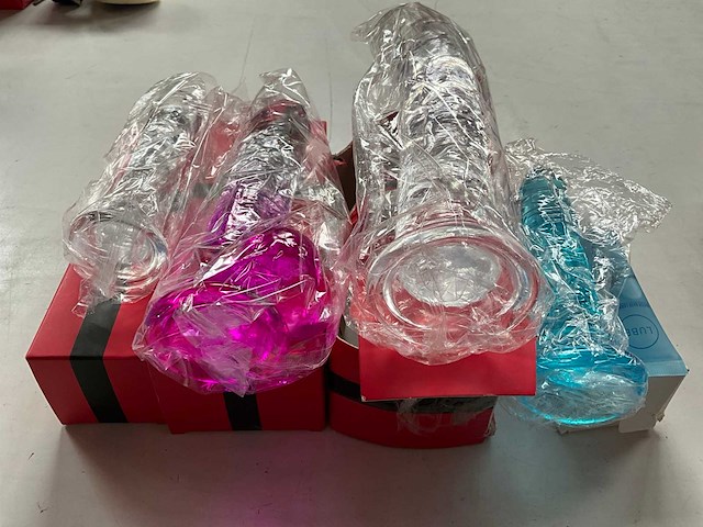 Mix kavel dildo’s met zuignap - afbeelding 2 van  6