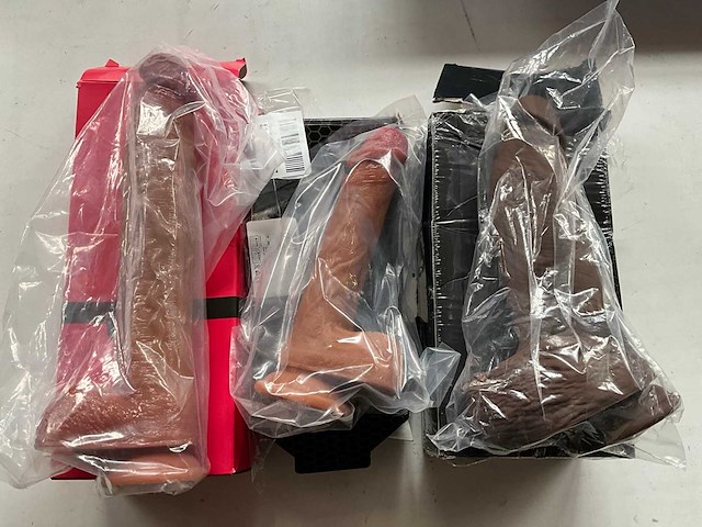 Mix kavel dildo’s met zuignap - afbeelding 1 van  4