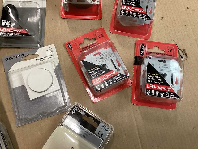 Mix kavel dimmers en sensoren (18x) - afbeelding 4 van  6